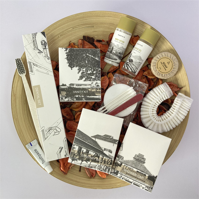 Disposable White Box Package Hotel Amenity Set