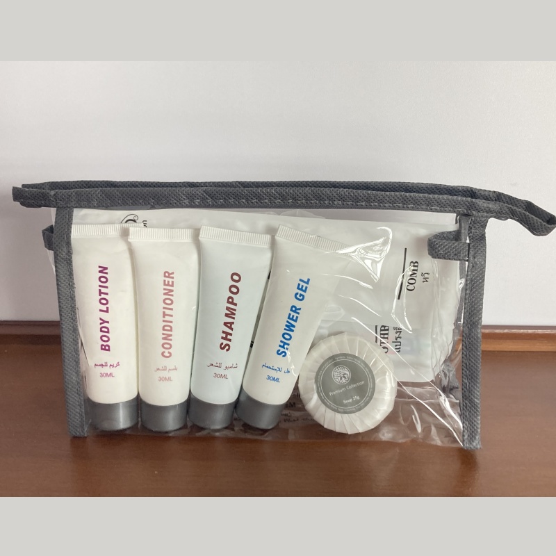 Customized Hotel Amenities Set in PVC bag