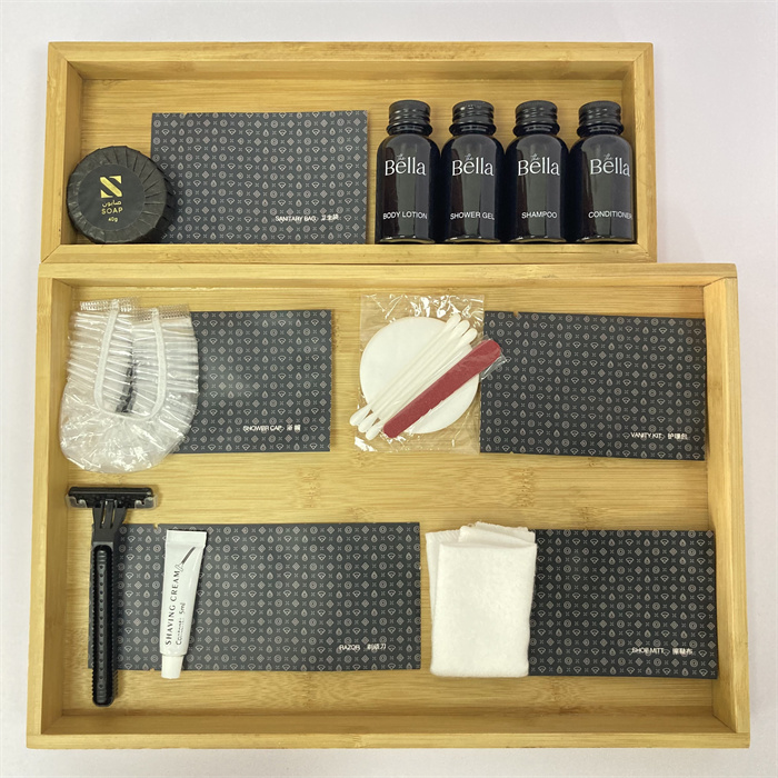 Luxurious Hotel Amenity Kit in Bag Package